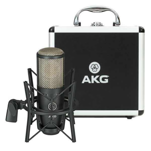 AKG P220